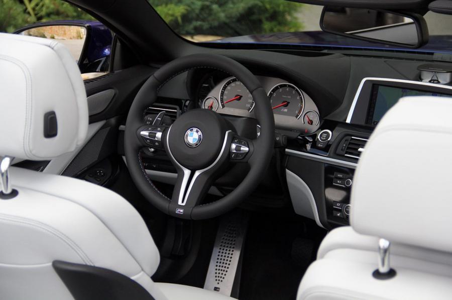  BMW M6 Convertible 2013 года  (фото 13 из 36)